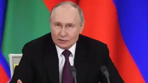 Vladimir Putin sets out conditions for Ukraine ceasefire - BBC.com